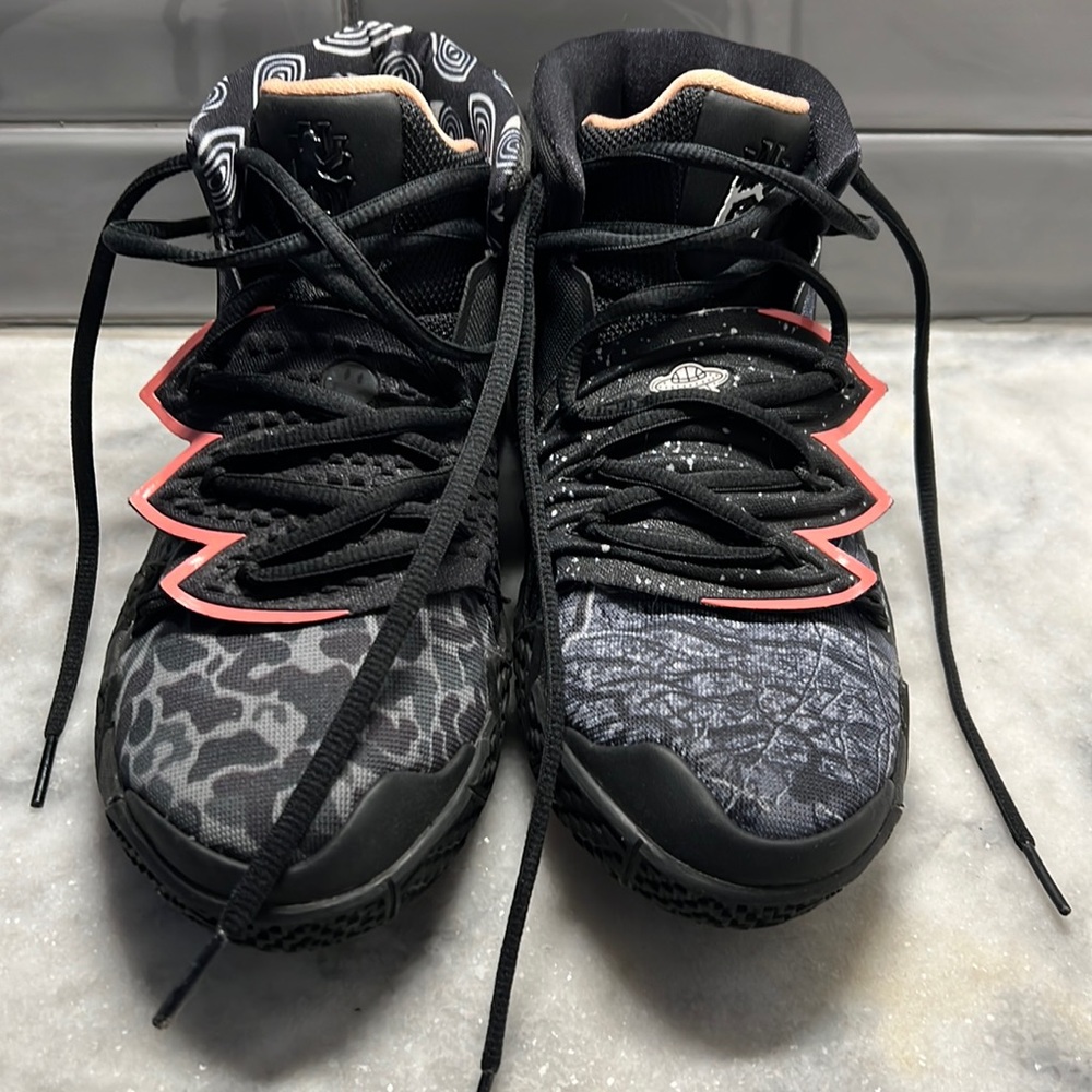 Kids Nike Kybrid S2